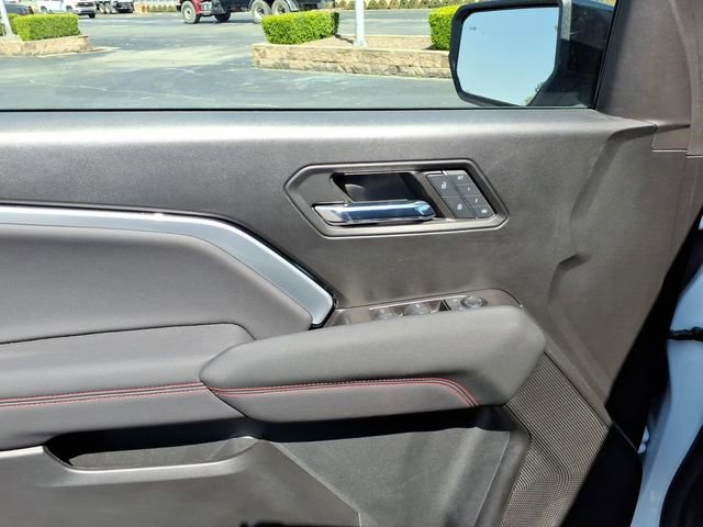 Used 2024 Chevrolet Colorado Z71 w/ LPO, Dark Essentials Package image 22