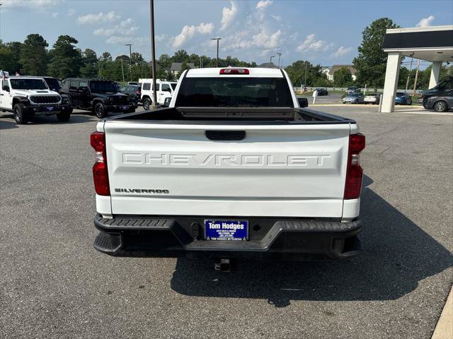 Used 2021 Chevrolet Silverado 1500 W/T RWD image 5