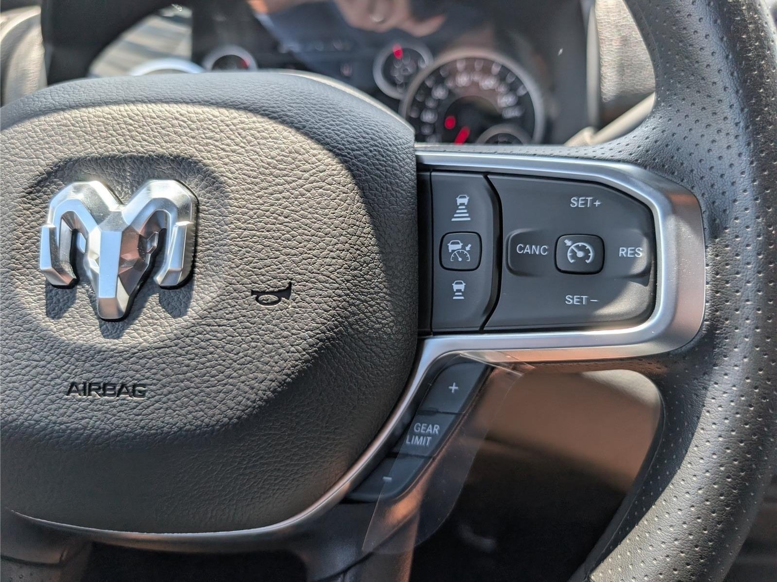 New 2026 RAM 2500 Tradesman AWD/4WD image 13