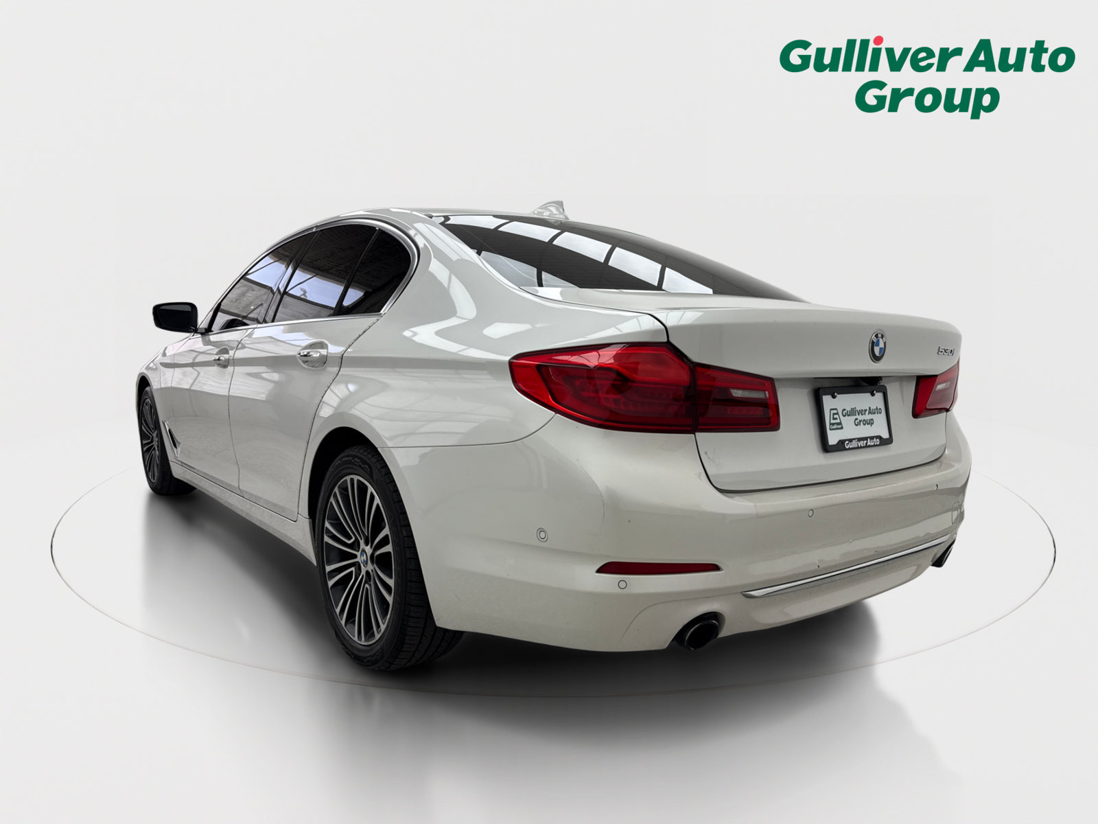 Used 2018 BMW 530i RWD image 5