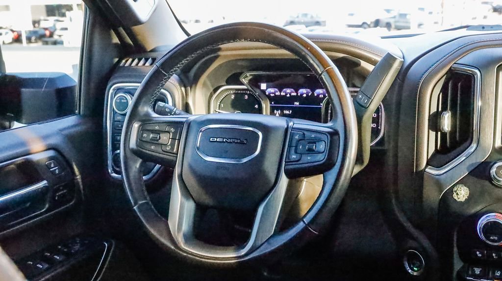 Used 2023 GMC Sierra 2500 Denali image 16