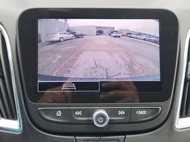 Used 2021 Chevrolet Malibu LT FWD image 15