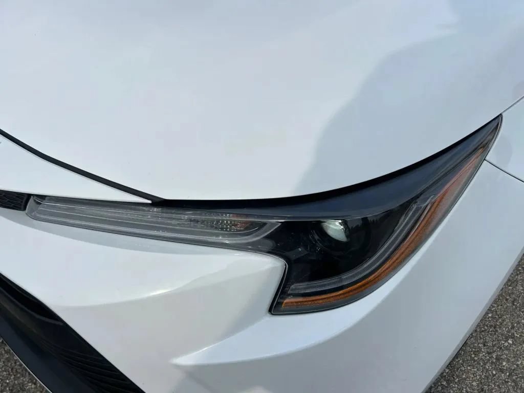 Used 2026 Toyota Corolla LE FWD image 33