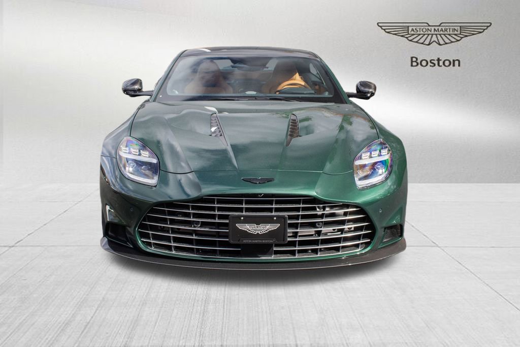 New 2025 Aston Martin Vanquish image 7
