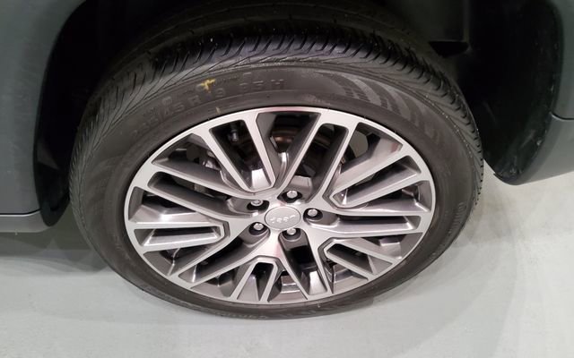 Used 2023 Jeep Compass Limited w/ Elite Group AWD/4WD image 37