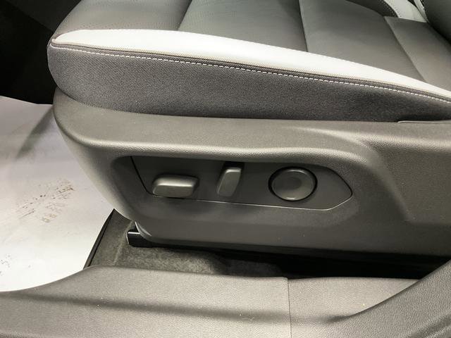 New 2026 Buick Envision Sport Touring AWD/4WD image 14