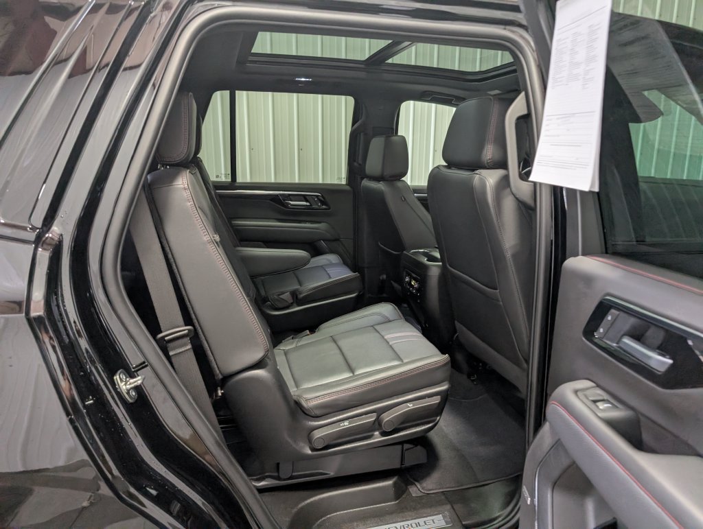 Used 2025 Chevrolet Tahoe RST w/ RST Capability Package AWD/4WD image 29