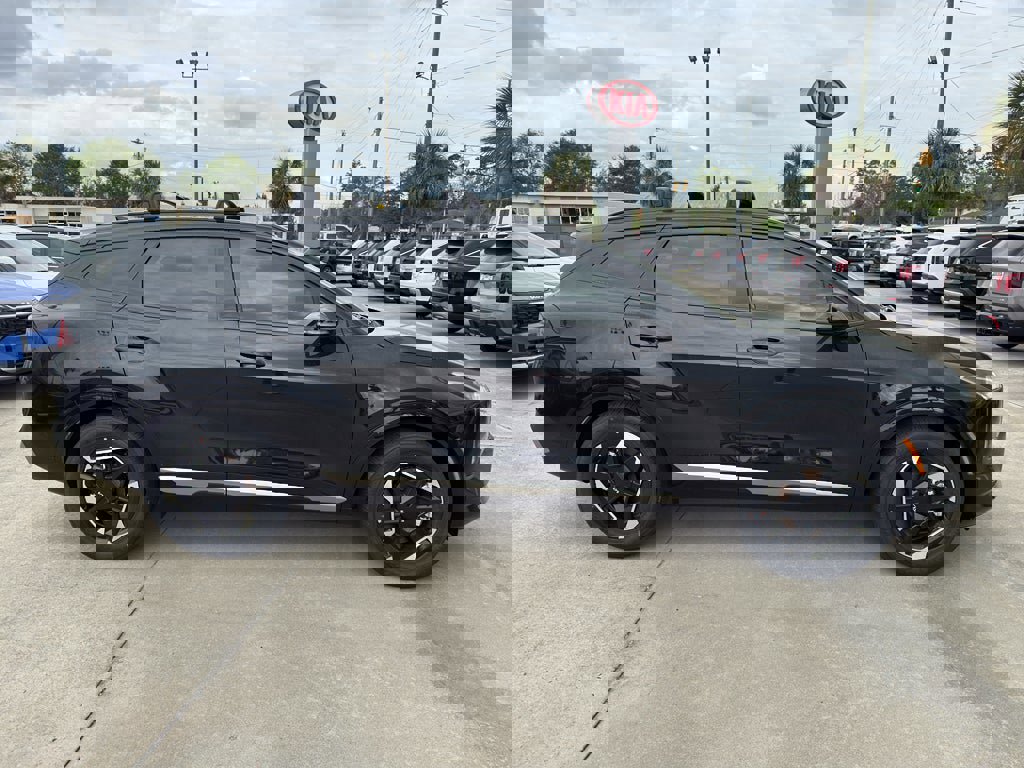 New 2026 Kia Sportage SX image 8