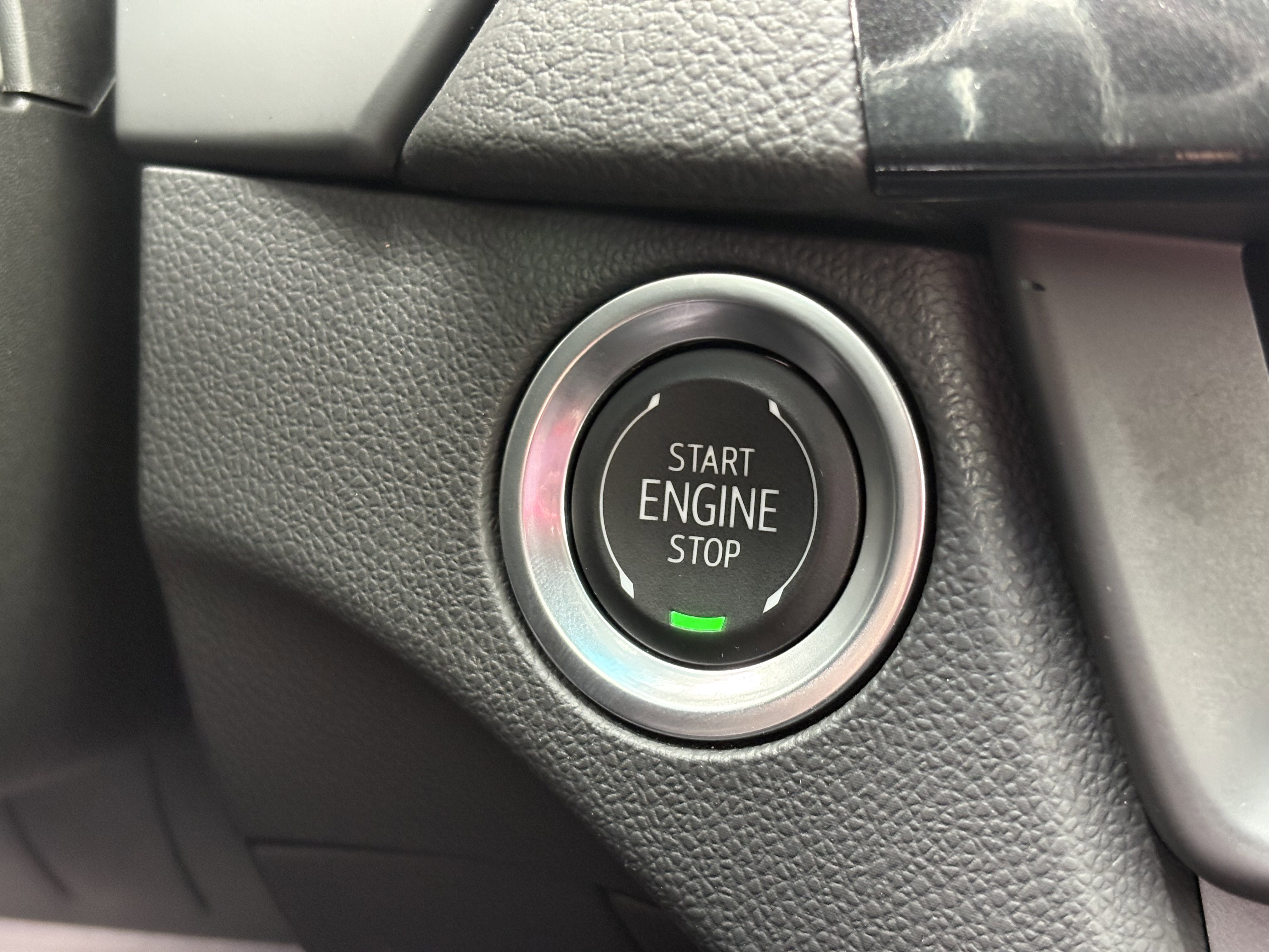 Certified 2025 Cadillac CT4 V Blackwing w/ Driver Assist Package image 28