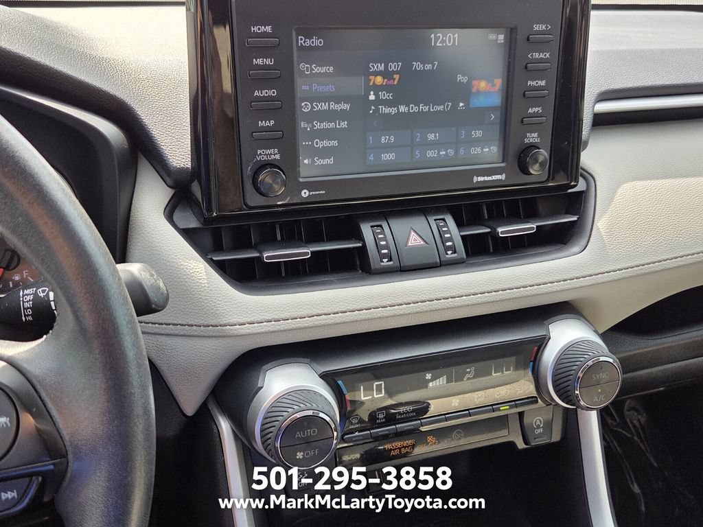 Used 2021 Toyota RAV4 XLE Premium FWD image 18