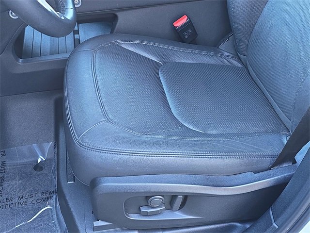 Used 2023 Land Rover Defender 110 S image 27