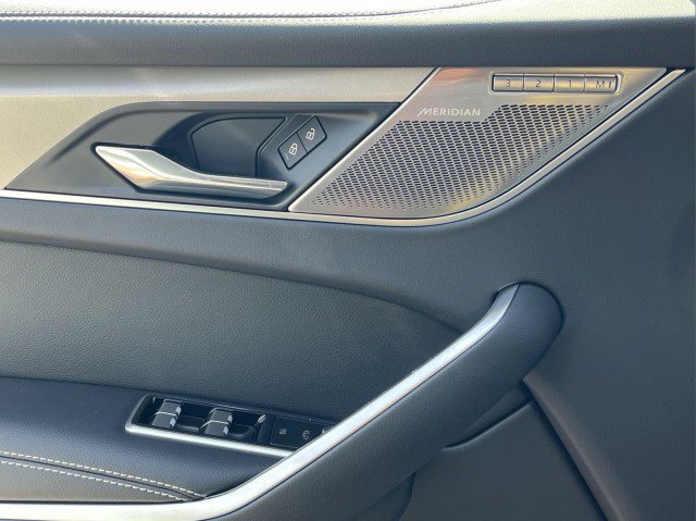 New 2026 Jaguar F-PACE R-Dynamic S image 26