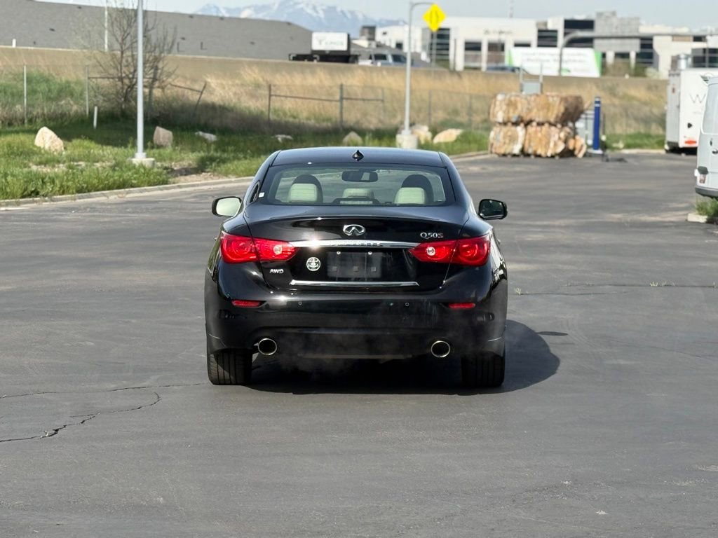 Used 2015 INFINITI Q50 Sport w/ Technology Package image 6