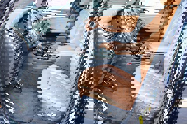 Used 2020 BMW X3 xDrive30i w/ M Sport Package 2 image 15