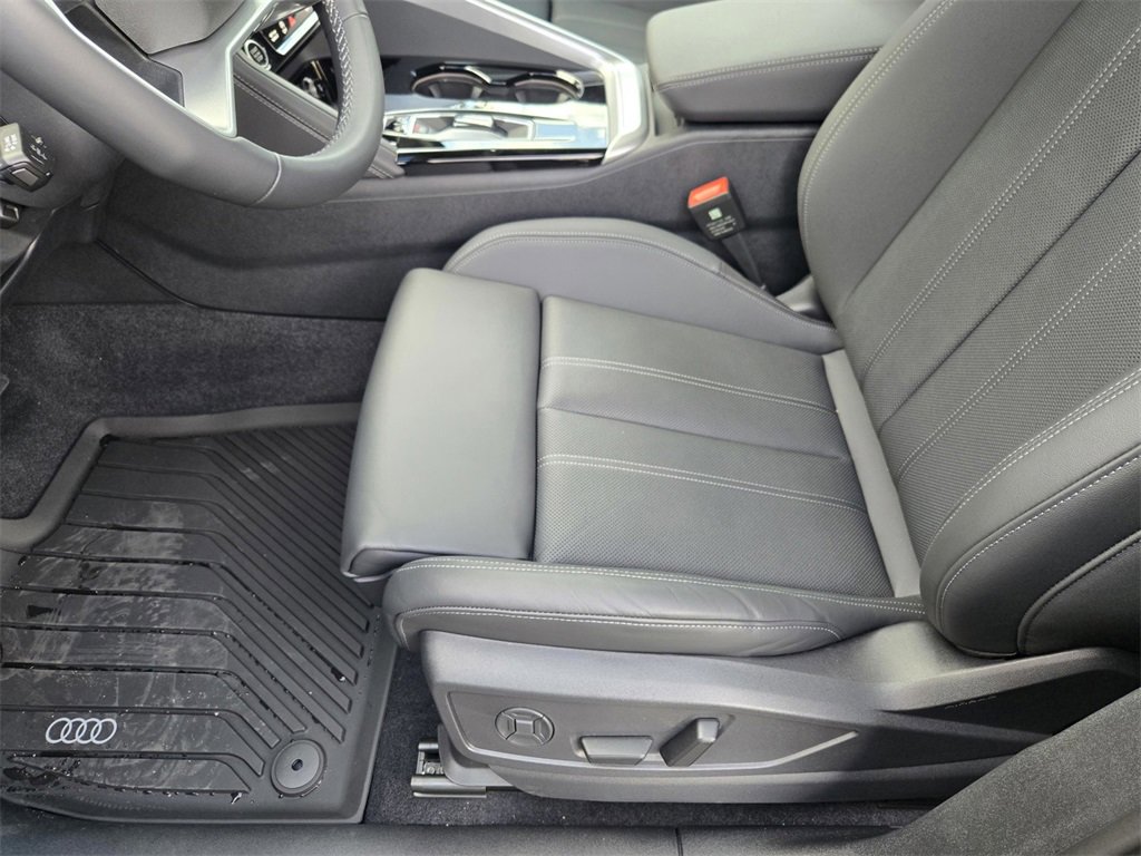 New 2025 Audi Q5 Premium Plus image 26