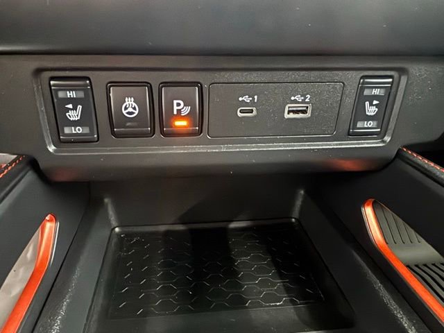 Used 2023 Nissan Frontier PRO-4X w/ Pro Convenience Package AWD/4WD image 30