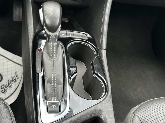 Used 2024 Buick Encore GX Sport Touring AWD/4WD image 28