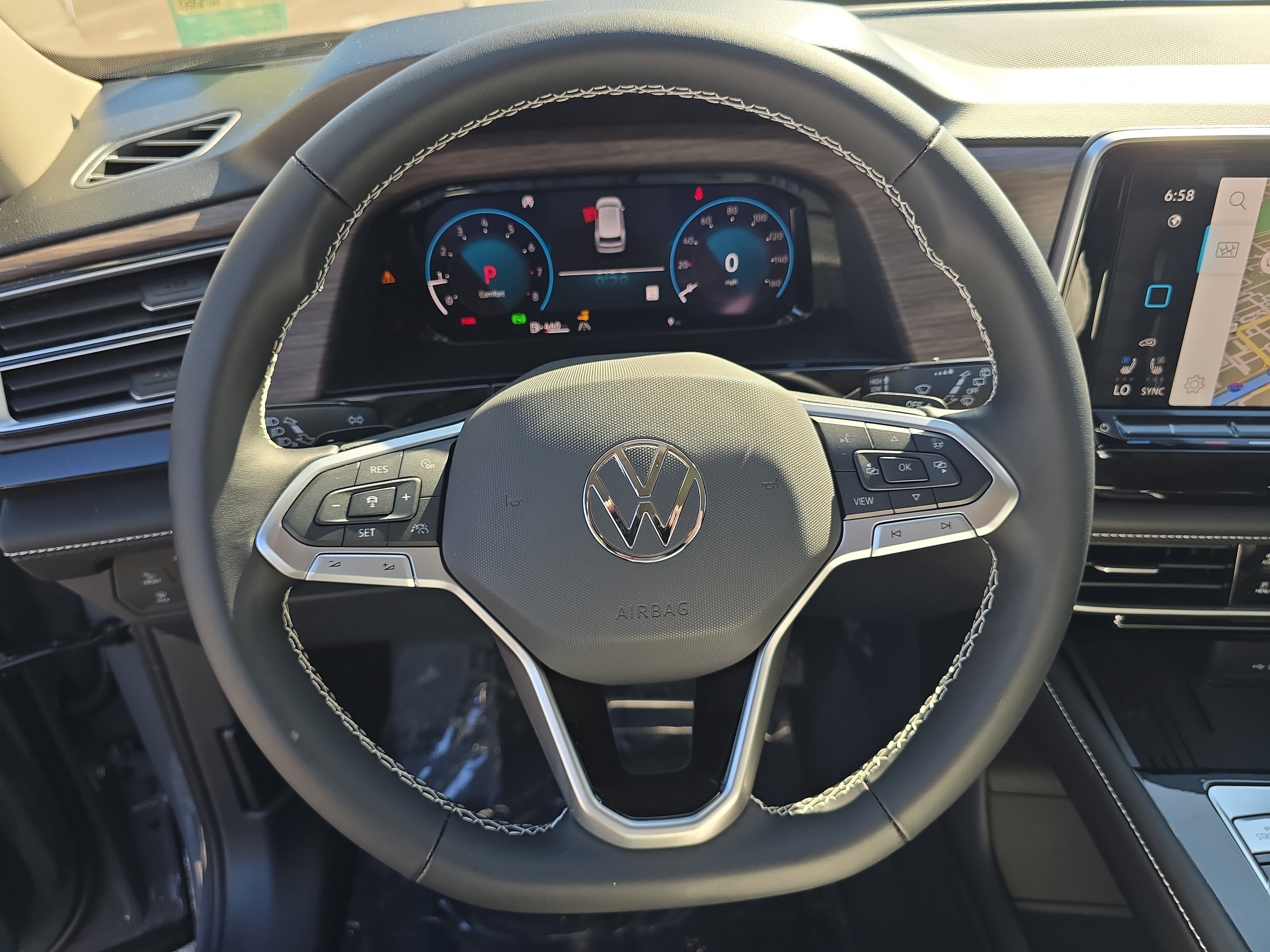 New 2026 Volkswagen Atlas SEL image 30