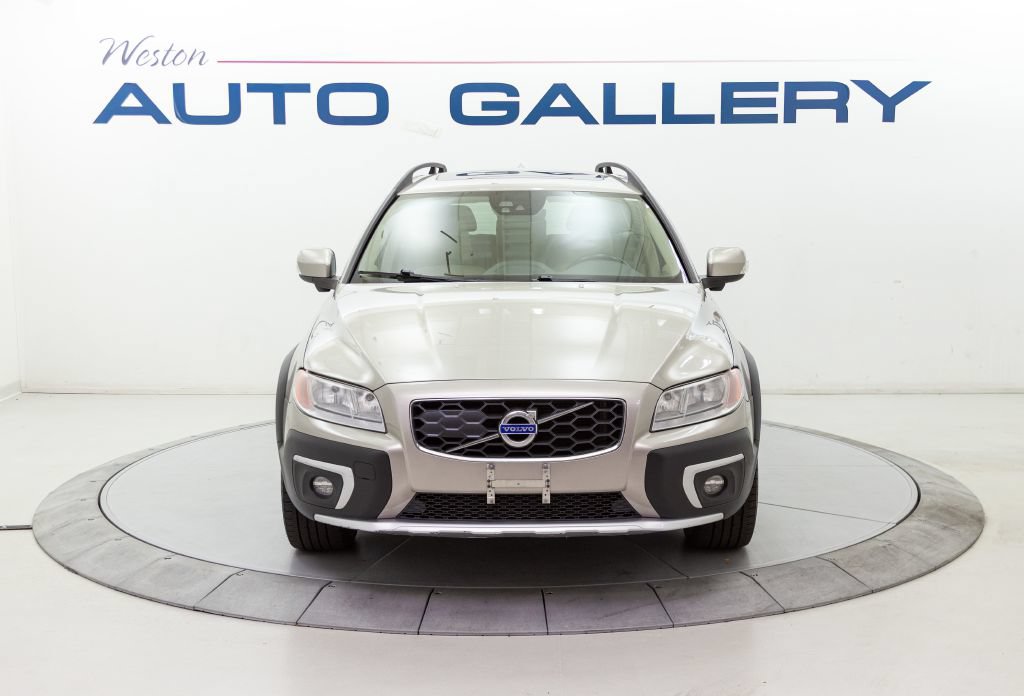 Used 2015 Volvo XC70 T6 w/ Technology Package AWD/4WD image 8