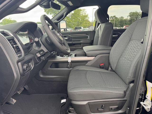 New 2026 RAM 2500 Big Horn AWD/4WD image 21