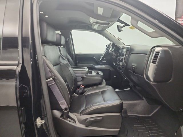 Used 2016 Chevrolet Silverado 1500 LT w/ Midnight Edition image 28
