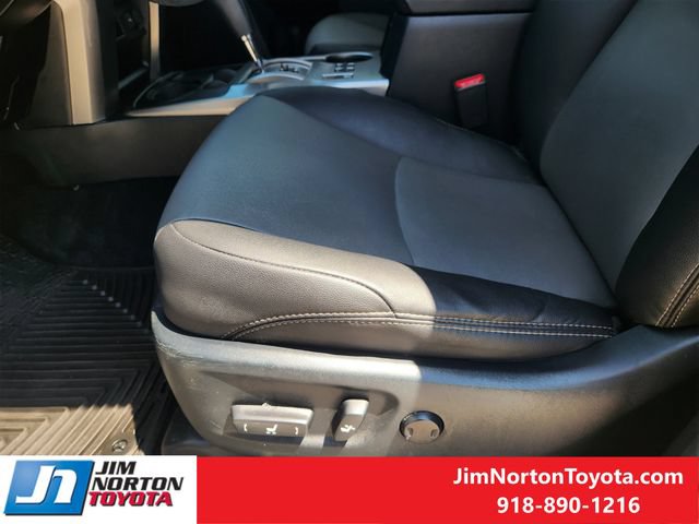 Used 2023 Toyota 4Runner SR5 Premium w/ Moonroof Package RWD image 25