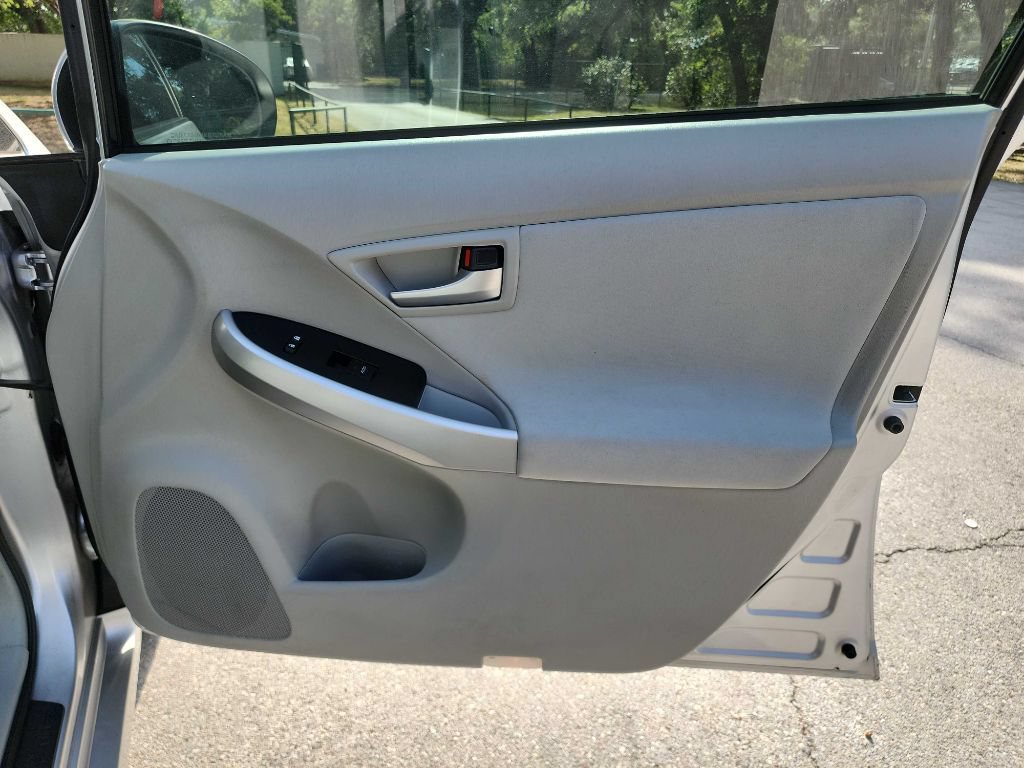 Used 2014 Toyota Prius Two FWD image 64