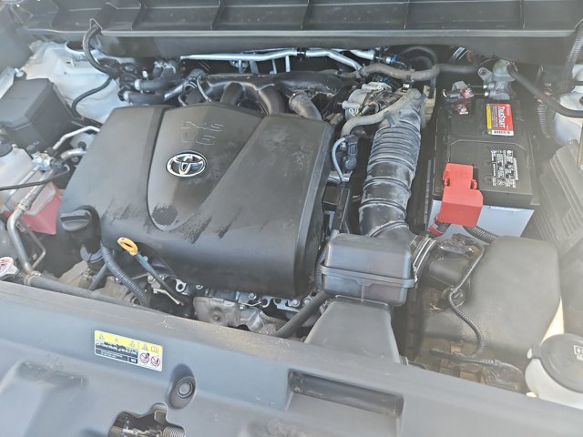 Used 2021 Toyota Highlander XSE image 24