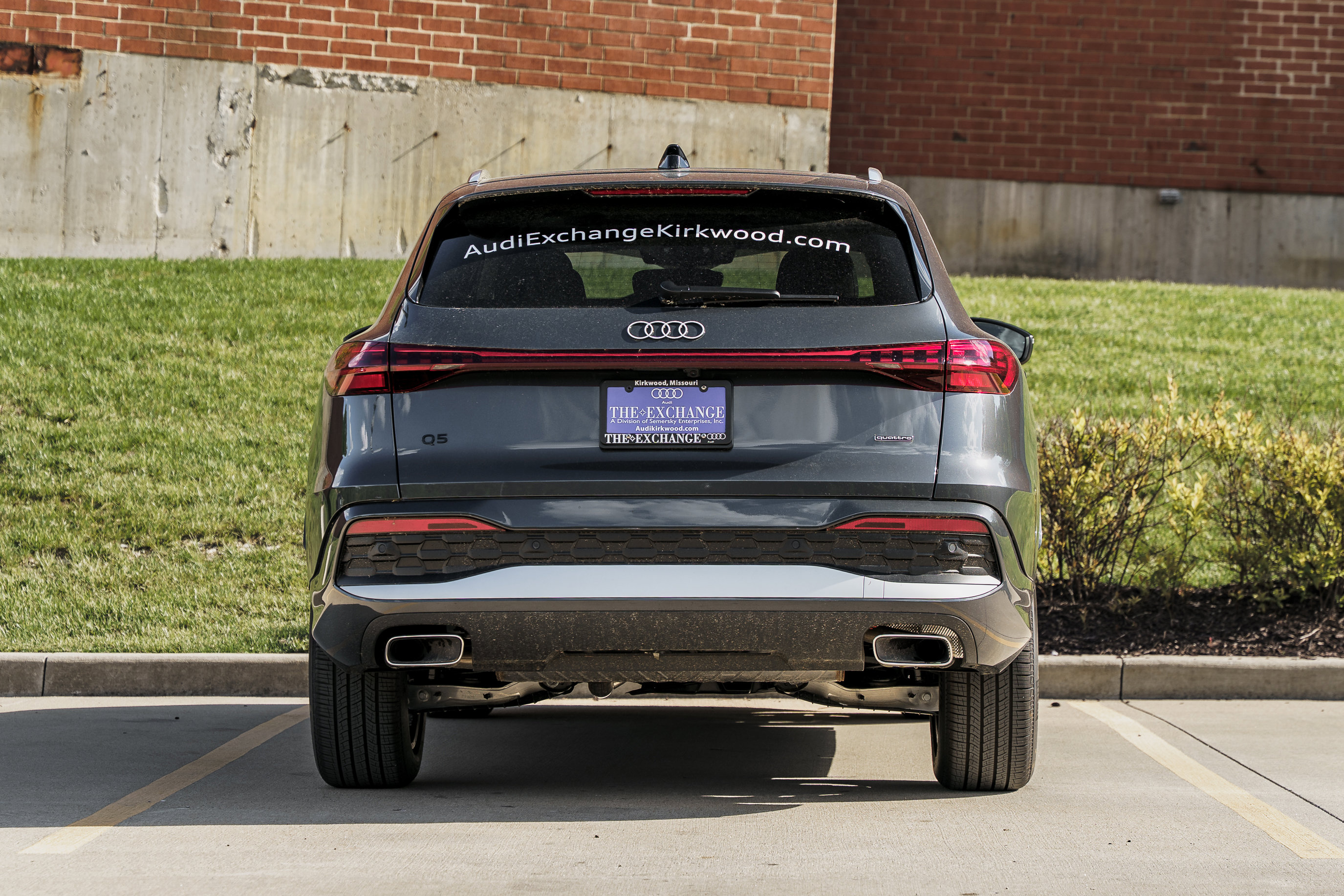 Used 2025 Audi Q5 Premium Plus w/ Premium Plus AWD/4WD image 29