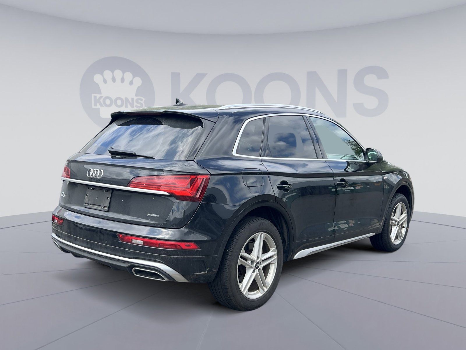 Used 2021 Audi Q5 e Premium w/ Convenience Package AWD/4WD image 5
