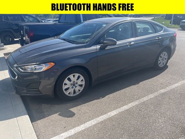 Used 2020 Ford Fusion S image 3