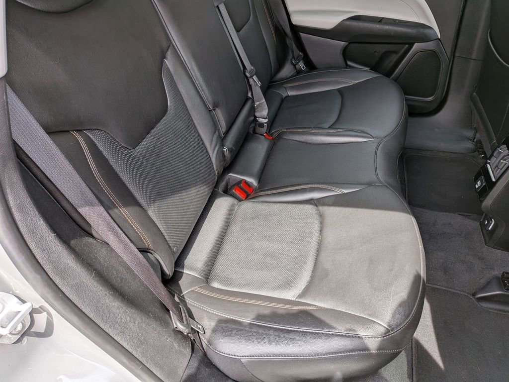 Used 2022 Jeep Compass Limited AWD/4WD image 22