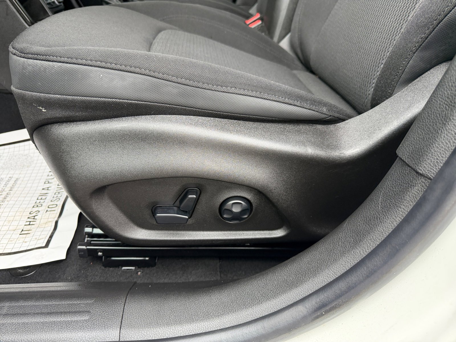 Used 2020 Jeep Renegade Altitude image 14