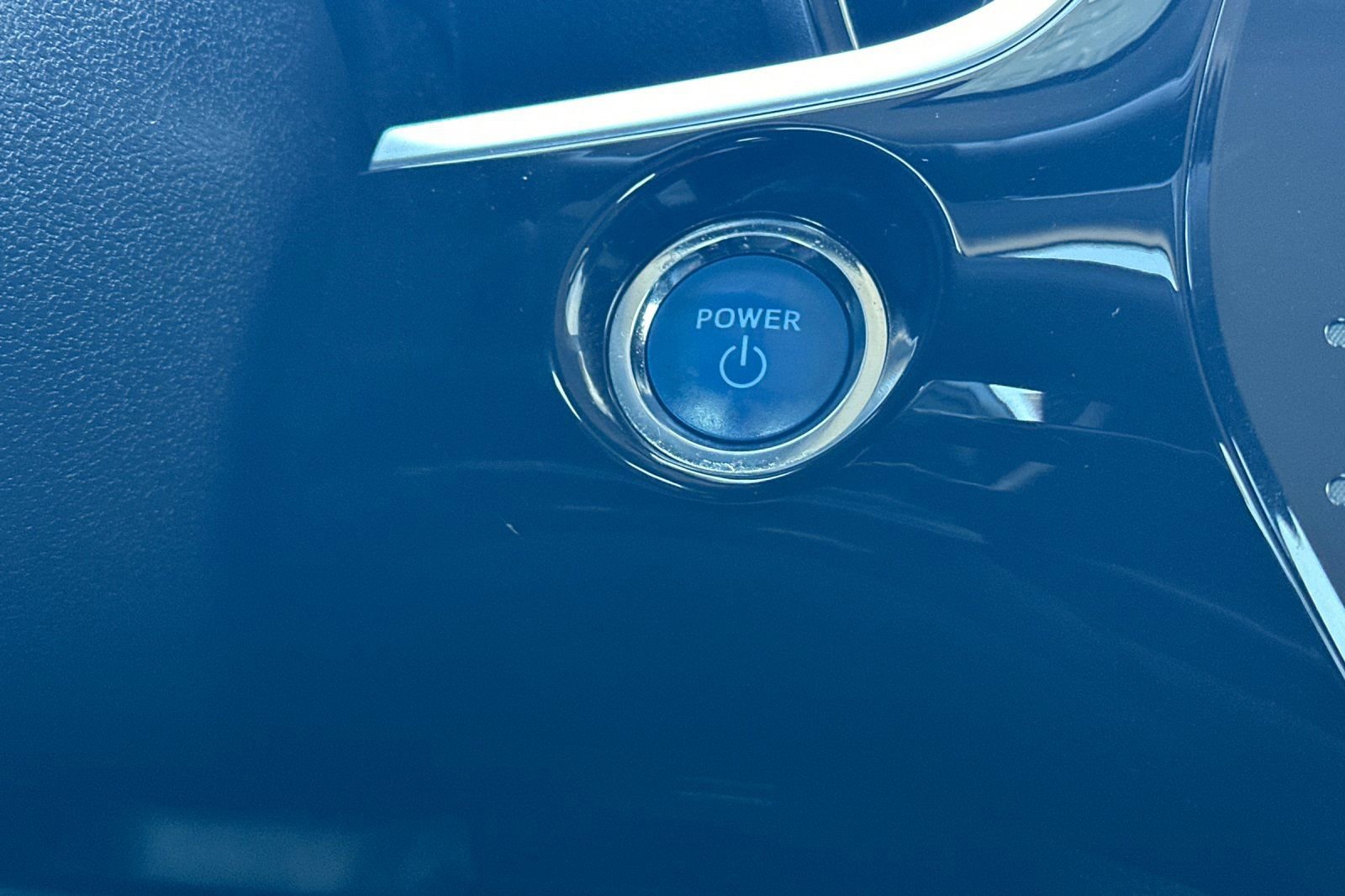 Certified 2017 Toyota Prius Prime Advanced image 23