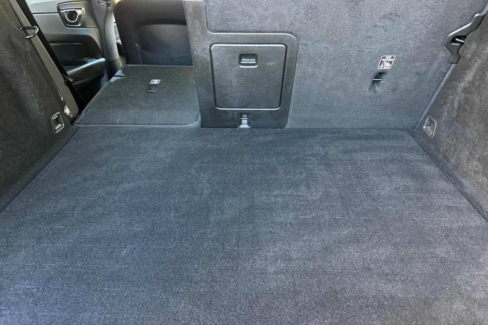 Used 2020 Volvo XC60 T6 Inscription image 17