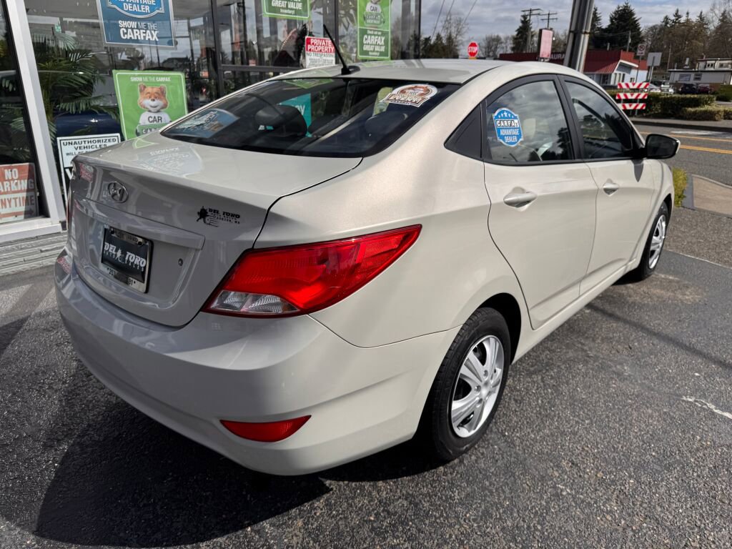 Used 2016 Hyundai Accent SE image 5