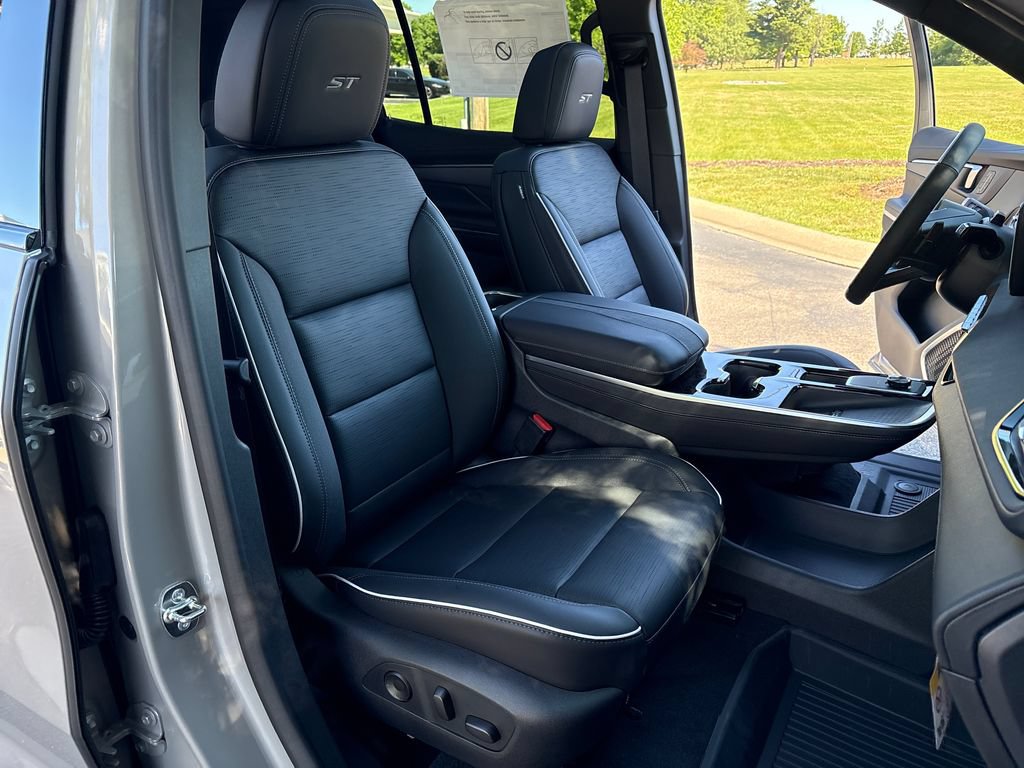 New 2026 Buick Enclave Sport Touring w/ Super Cruise Package FWD image 51