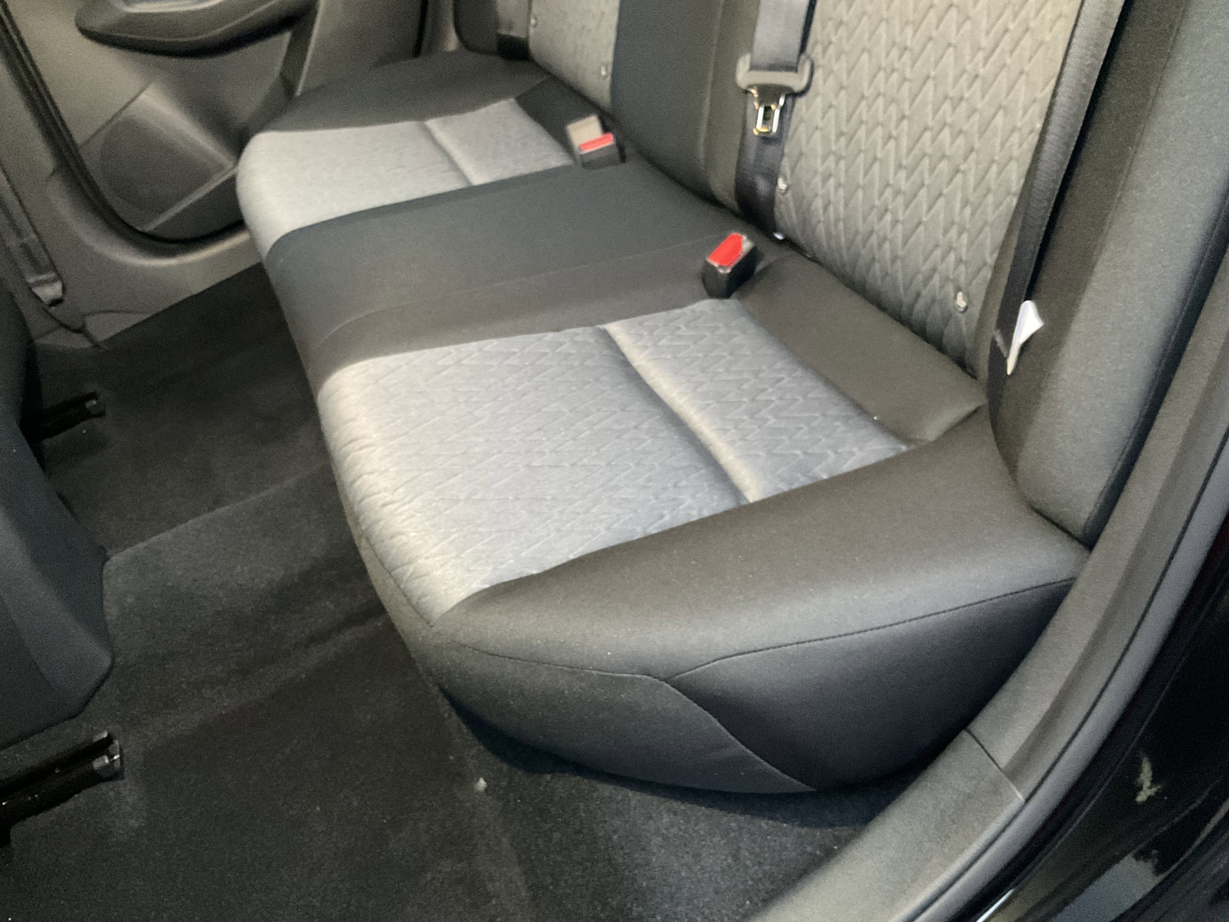 Used 2026 Nissan Sentra SV w/ Floor Mat Package image 30