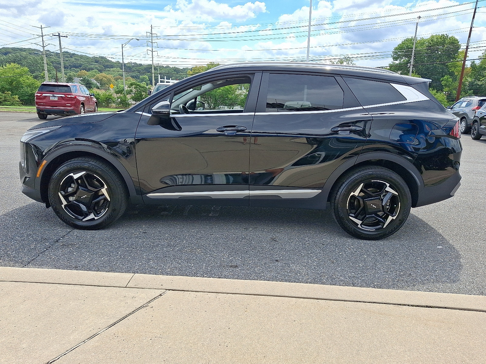 Used 2026 Kia Sportage EX AWD/4WD image 4