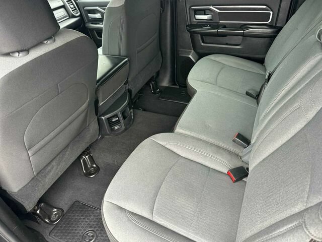 Used 2024 RAM 2500 Big Horn AWD/4WD image 14