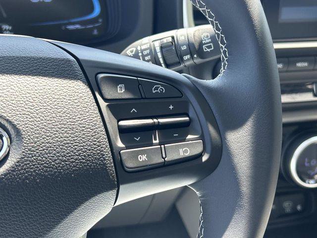 New 2026 Hyundai Venue SEL FWD image 9