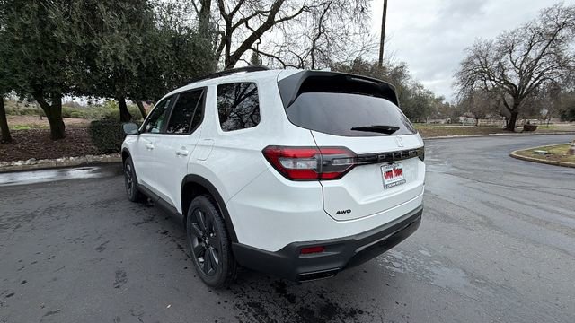 New 2026 Honda Pilot Sport image 6