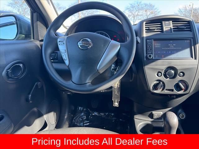 Used 2019 Nissan Versa S FWD image 12