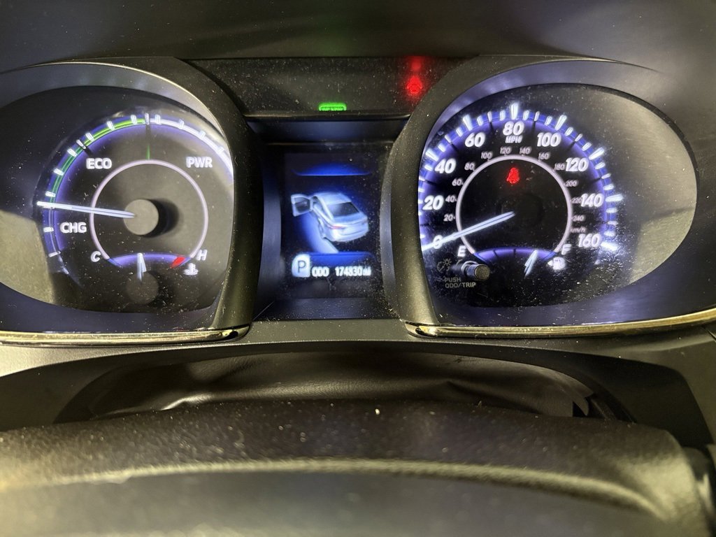 Used 2015 Toyota Avalon Limited image 25