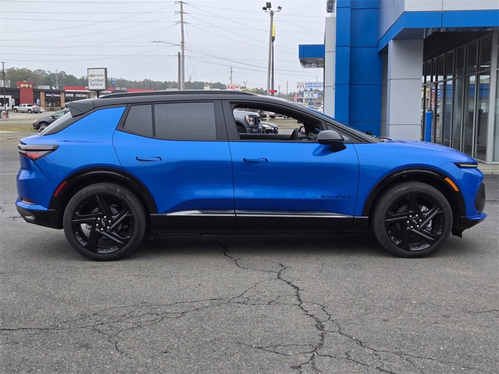 New 2026 Chevrolet Equinox EV RS image 3