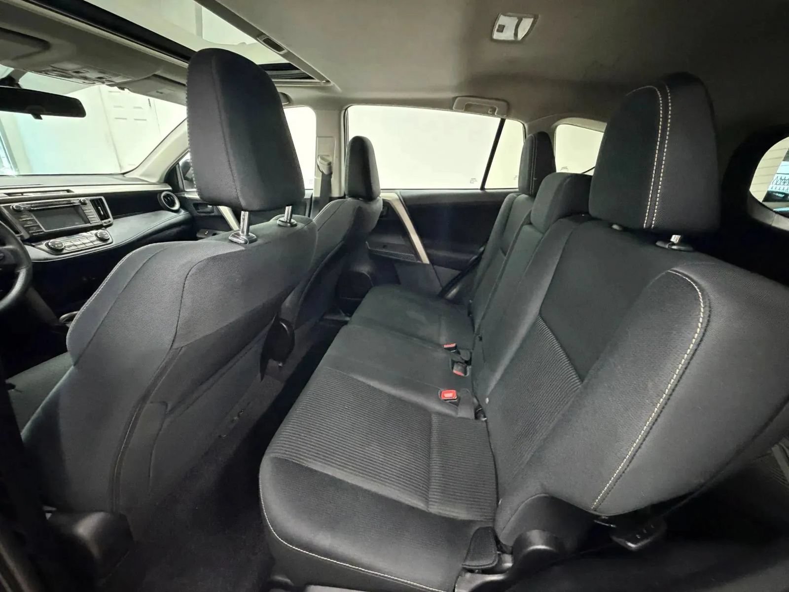 Used 2013 Toyota RAV4 XLE AWD/4WD image 15