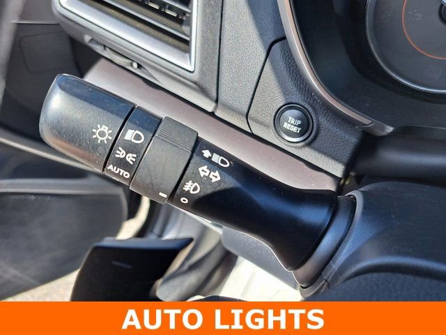 Used 2022 Subaru Crosstrek 2.5i Limited w/ Moonroof Package 2 AWD/4WD image 12