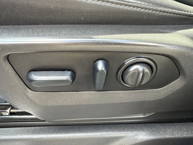 Certified 2022 Chevrolet Silverado 3500 LTZ w/ LTZ Convenience Package image 14