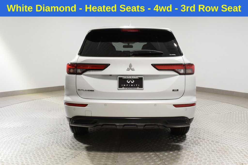 Used 2023 Mitsubishi Outlander SE AWD/4WD image 13