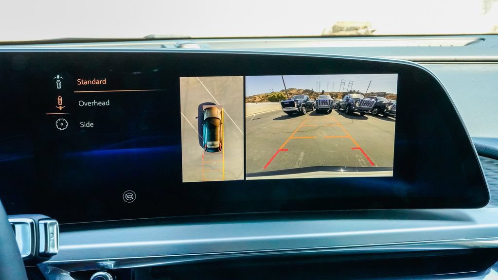 Certified 2024 Cadillac Lyriq Sport RWD image 20